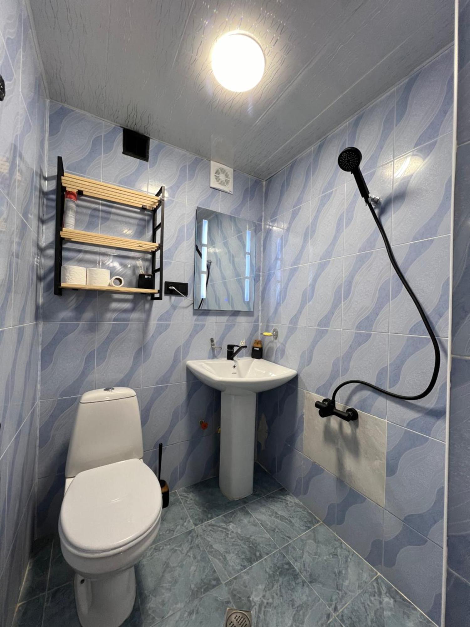 Maco'S Apartment Кутаиси Экстерьер фото